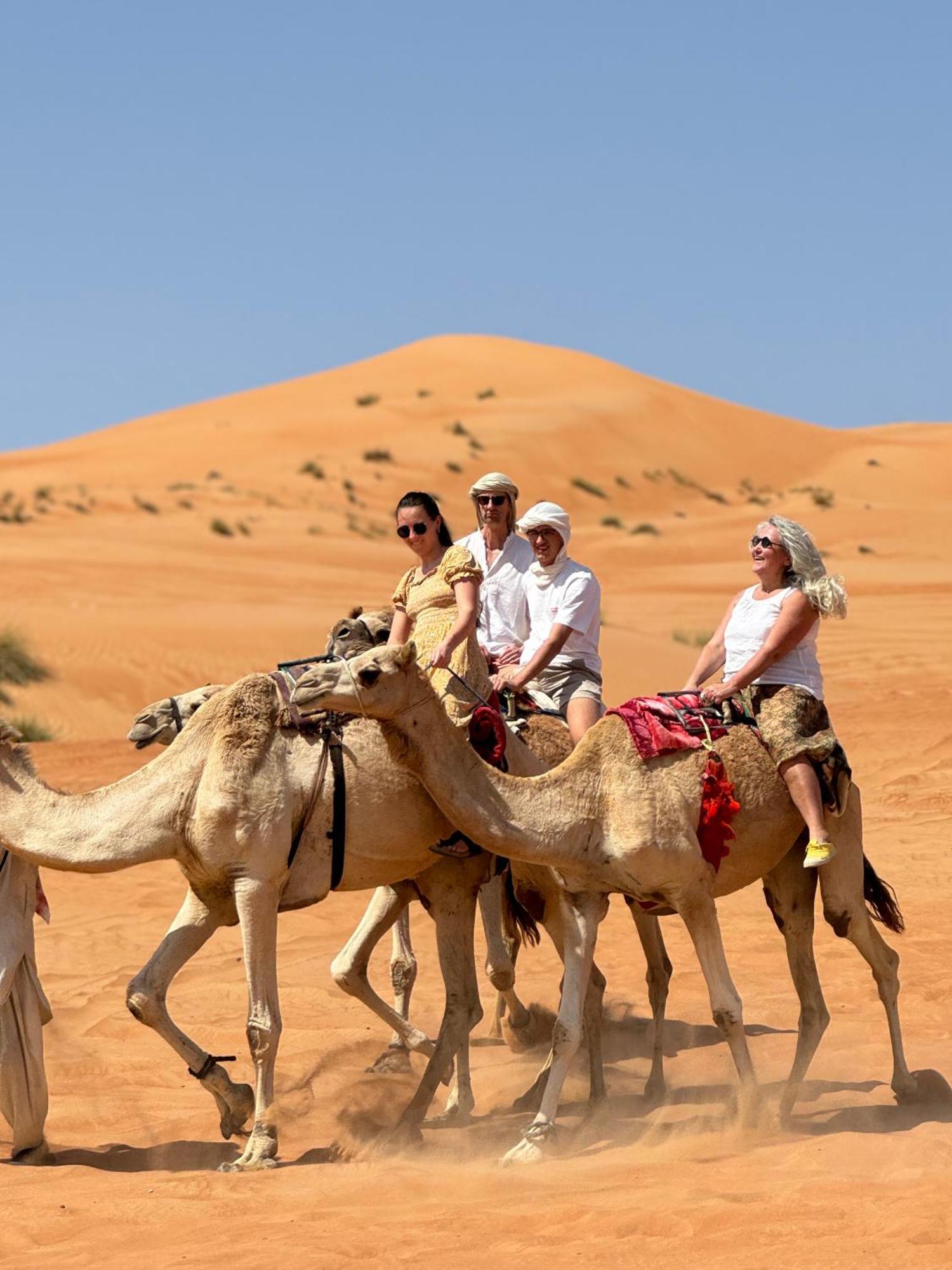Desert Diamond Private New Camp Badīyah Екстериор снимка